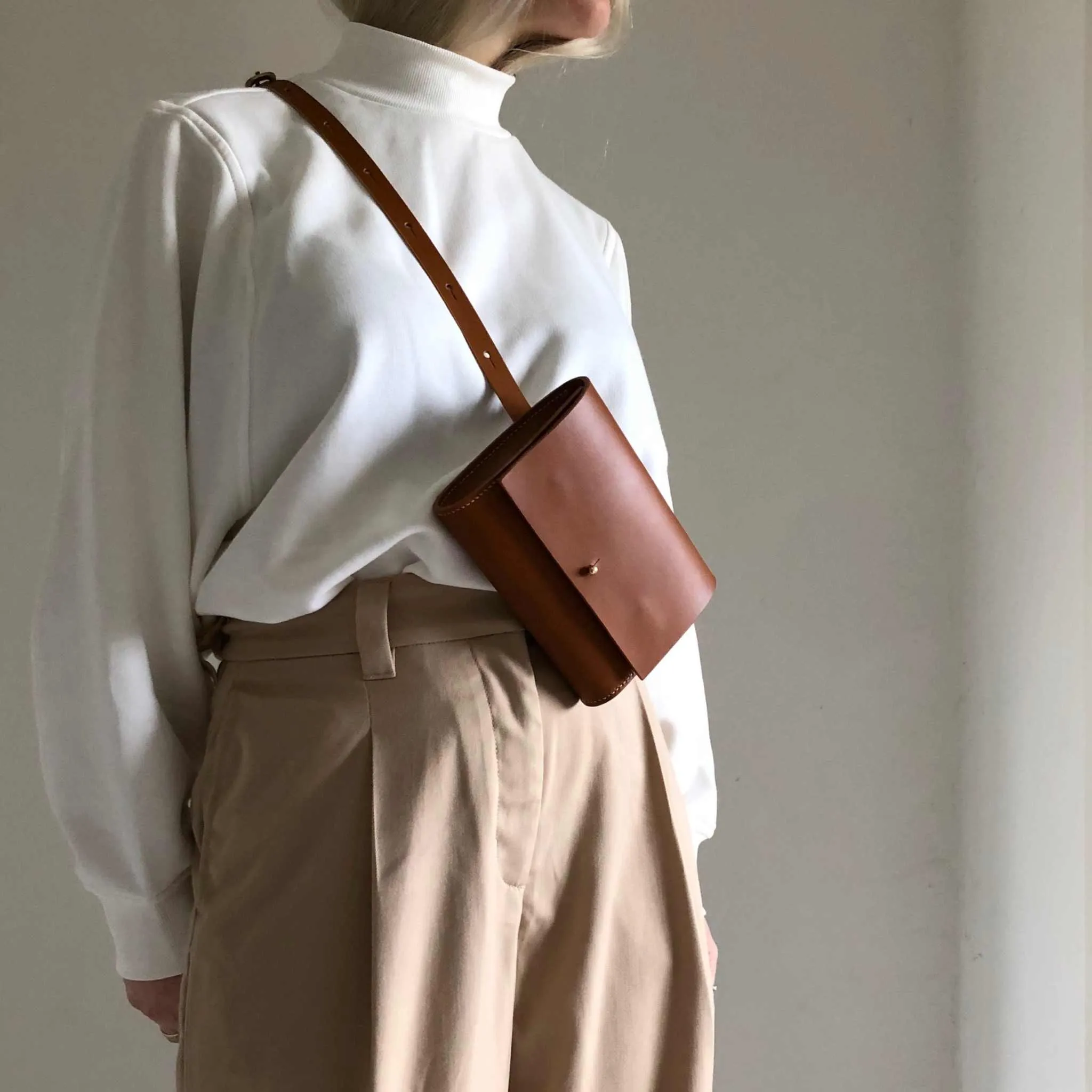 Sedna Tan Leather Bum Bag