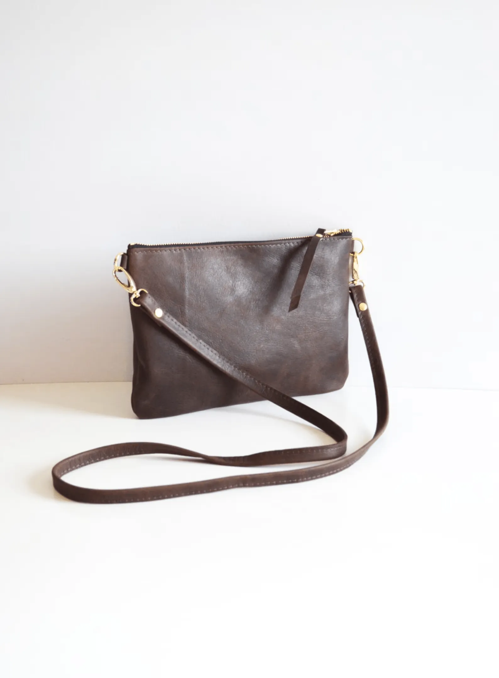 Vegan Leather Sling Bag For Women With Adjustable Brass Chain & Shoulder Pad